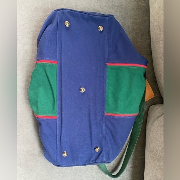 Vintage Colours by Alexander Julian Large Duffle Travel Bag - Picture 9 of 11